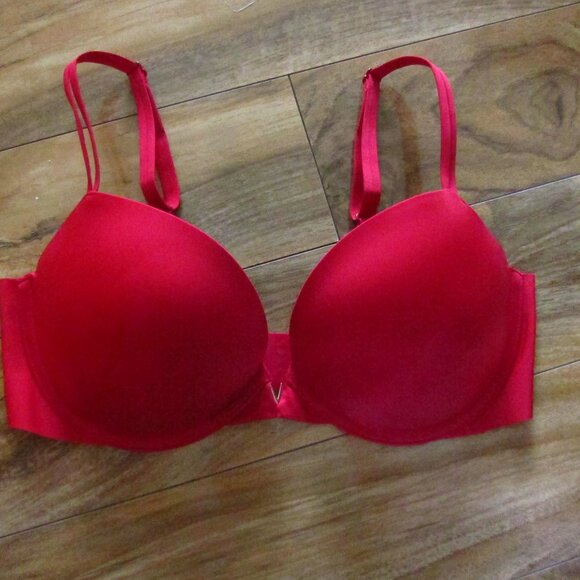 Victoria's Secret Red Push Up Bra size 36D - Picture 1 of 4